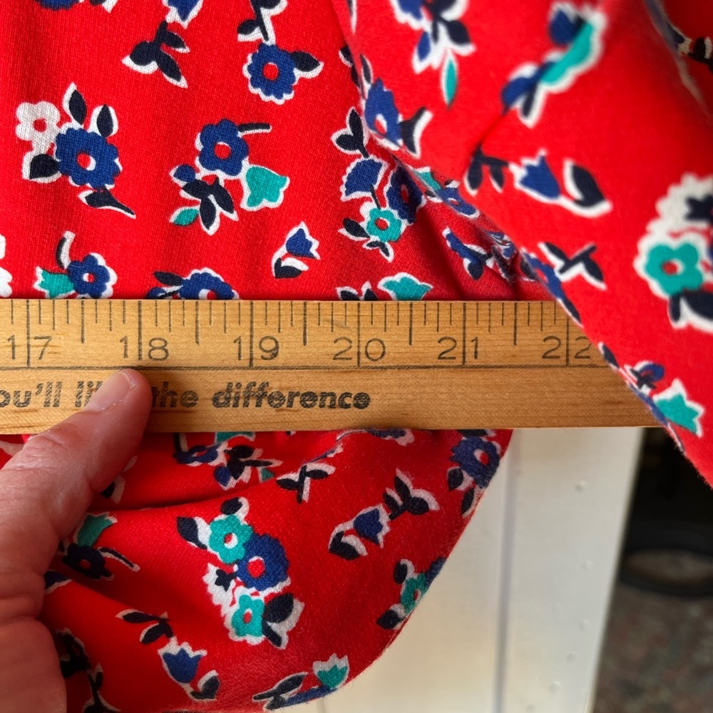 Draper James Coral Floral Ruffle Sleeve Blouse with Navy Trim - Picture 7 of 9